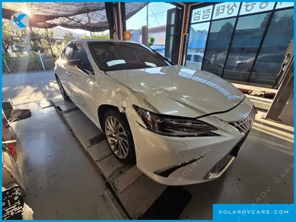 LEXUS ES EXECUTIVE