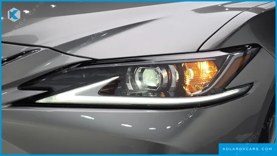 LEXUS ES LUXURY PLUS