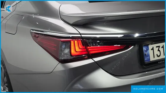 LEXUS ES LUXURY PLUS
