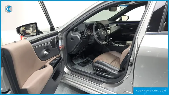 LEXUS ES EXECUTIVE