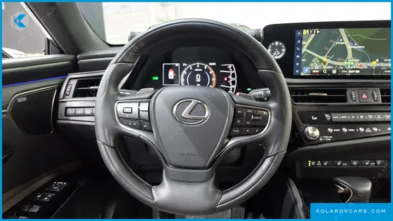 LEXUS ES EXECUTIVE