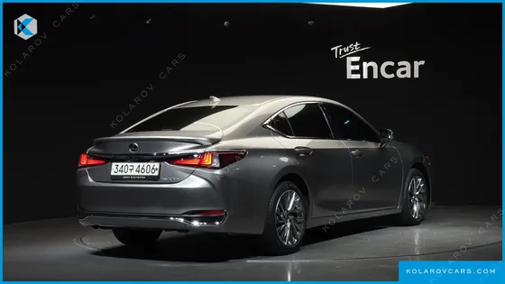 LEXUS ES EXECUTIVE