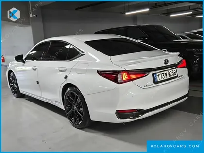 LEXUS ES F-SPORT
