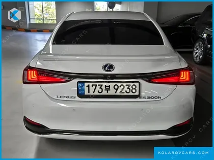 LEXUS ES F-SPORT