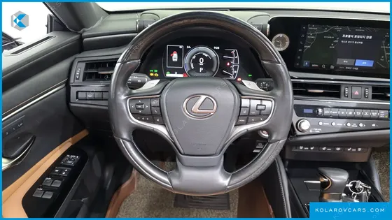 LEXUS ES LUXURY PLUS