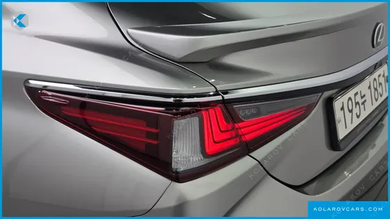 LEXUS ES LUXURY PLUS