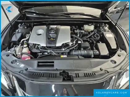 LEXUS ES LUXURY PLUS