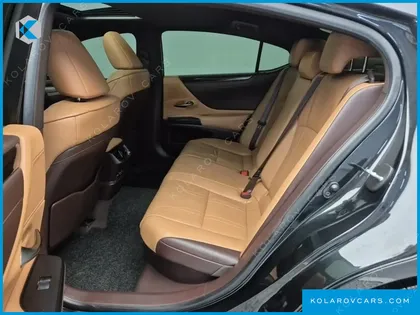 LEXUS ES LUXURY PLUS