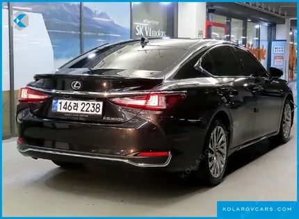 LEXUS ES EXECUTIVE