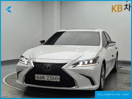 LEXUS ES EXECUTIVE