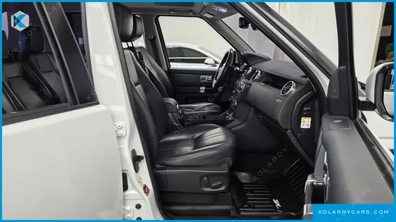 LAND ROVER DISCOVERY 3.0 SDV6 HSE