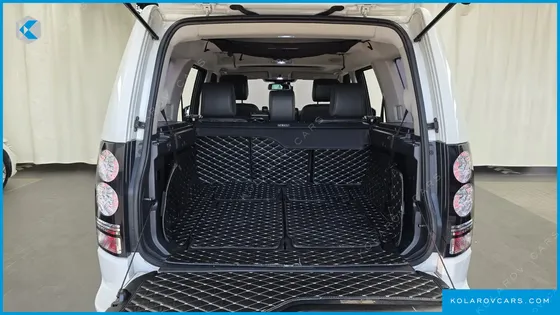 LAND ROVER DISCOVERY 3.0 SDV6 HSE