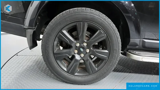 LAND ROVER DISCOVERY 3.0 SDV6 HSE