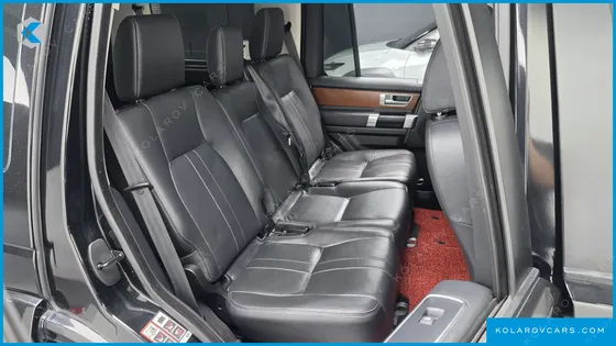 LAND ROVER DISCOVERY 3.0 SDV6 SE
