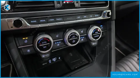 GENESIS G70 3.3T SPORT AWD