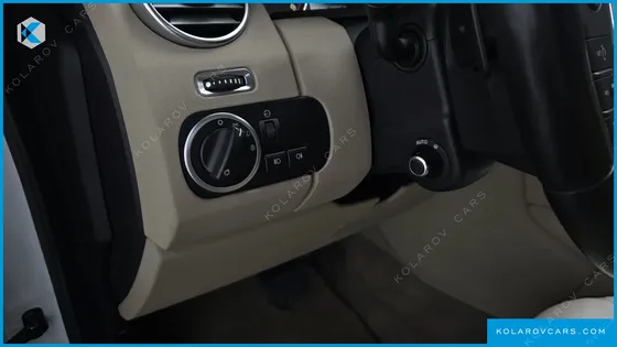 LAND ROVER DISCOVERY 3.0 SDV6 HSE