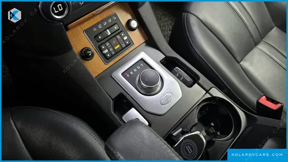 LAND ROVER DISCOVERY 3.0 SDV6 SE