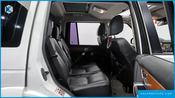 LAND ROVER DISCOVERY 3.0 SDV6 SE