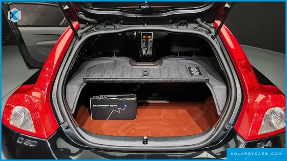 VOLVO C30 D4