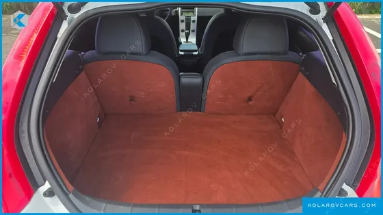 VOLVO C30 D4