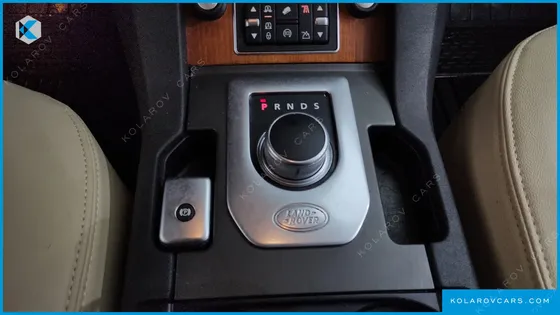 LAND ROVER DISCOVERY 3.0 SDV6 SE