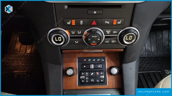 LAND ROVER DISCOVERY 3.0 SDV6 SE