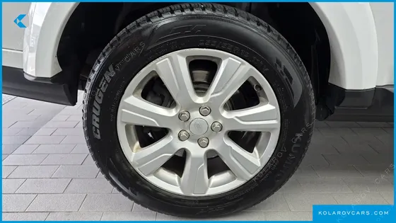 LAND ROVER DISCOVERY 3.0 SDV6 SE