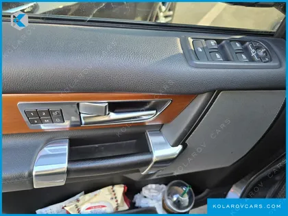 LAND ROVER DISCOVERY 3.0 SDV6 SE