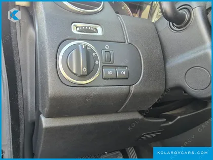LAND ROVER DISCOVERY 3.0 SDV6 SE
