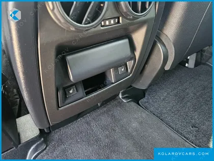 LAND ROVER DISCOVERY 3.0 SDV6 SE