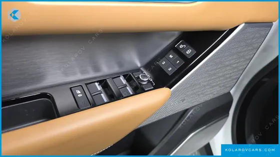LAND ROVER RANGE ROVER VELAR 3.0 D300 R-DYNAMIC HSE