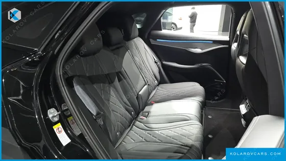 BYD SEALION 7 BASE