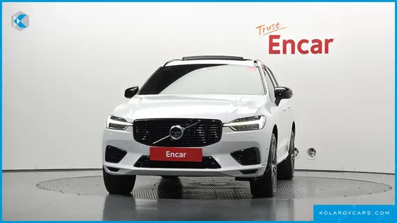 VOLVO XC60 T8 R-DESIGN