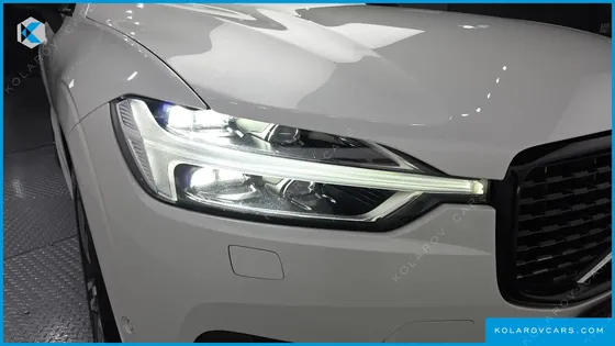 VOLVO XC60 T8 R-DESIGN