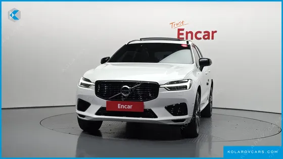 VOLVO XC60 T8 R-DESIGN