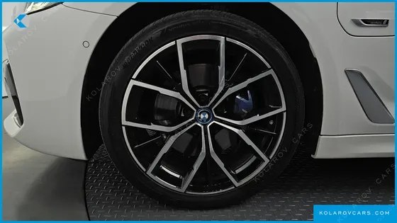 BMW 5 SERIES 530E M SPORT