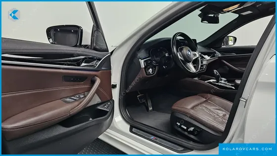 BMW 5 SERIES 530E M SPORT