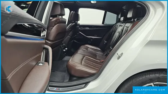 BMW 5 SERIES 530E M SPORT