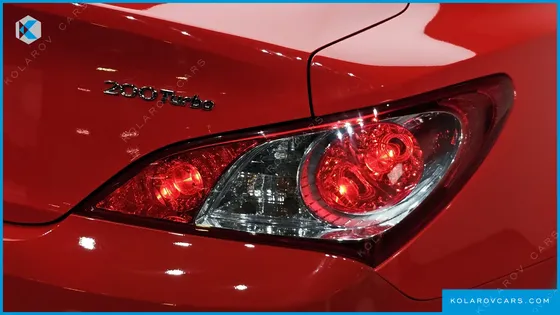 HYUNDAI GENESIS 200 TURBO D
