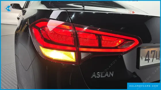 HYUNDAI ASLAN G300  MODERN