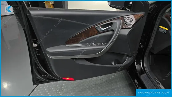 HYUNDAI ASLAN G300  MODERN
