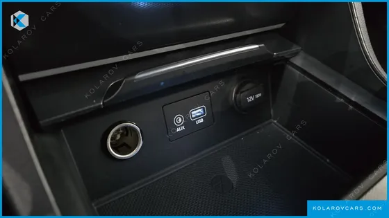 HYUNDAI ASLAN G300  MODERN