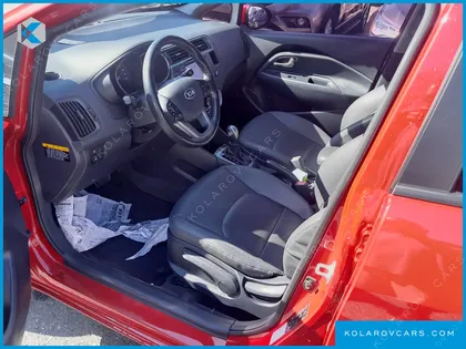 KIA PRIDE 1.4 MPI HATCHBACK
