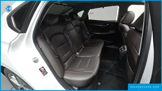 HYUNDAI GRANDEUR 3.0 LPI EXCLUSIVE (RENTAL CAR)