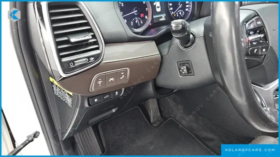 HYUNDAI GRANDEUR 3.0 LPI EXCLUSIVE (RENTAL CAR)