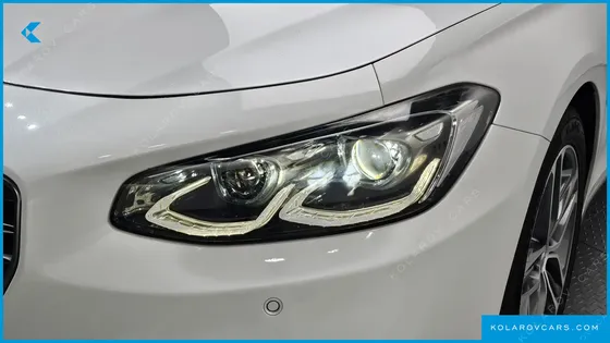 HYUNDAI GRANDEUR 3.0 LPI EXCLUSIVE (RENTAL CAR)
