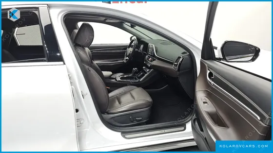 HYUNDAI GRANDEUR 3.0 LPI EXCLUSIVE (RENTAL CAR)