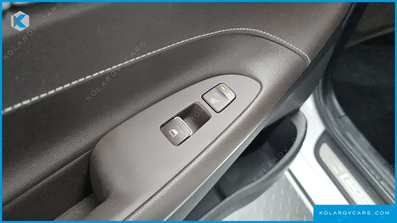 HYUNDAI GRANDEUR 3.0 LPI EXCLUSIVE (RENTAL CAR)