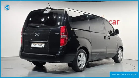HYUNDAI STAREX WAGON 12-SEATER