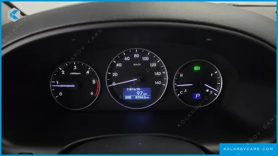 HYUNDAI STAREX WAGON 12-SEATER